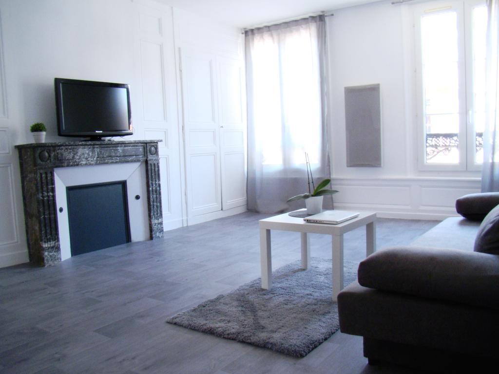 Bel Appartement Coeur De Ville Troyes Habitación foto