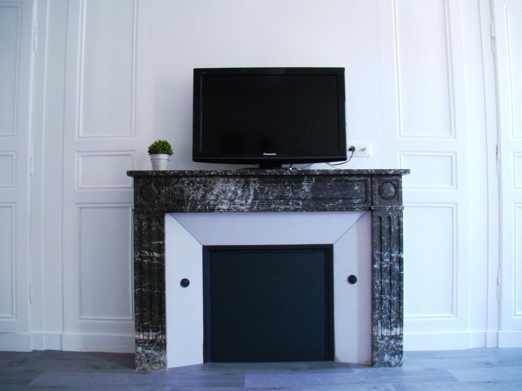 Bel Appartement Coeur De Ville Troyes Habitación foto